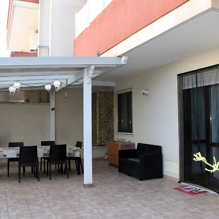 Casa Vacanza - Butterfly Cavallino di Lecce Esterno foto